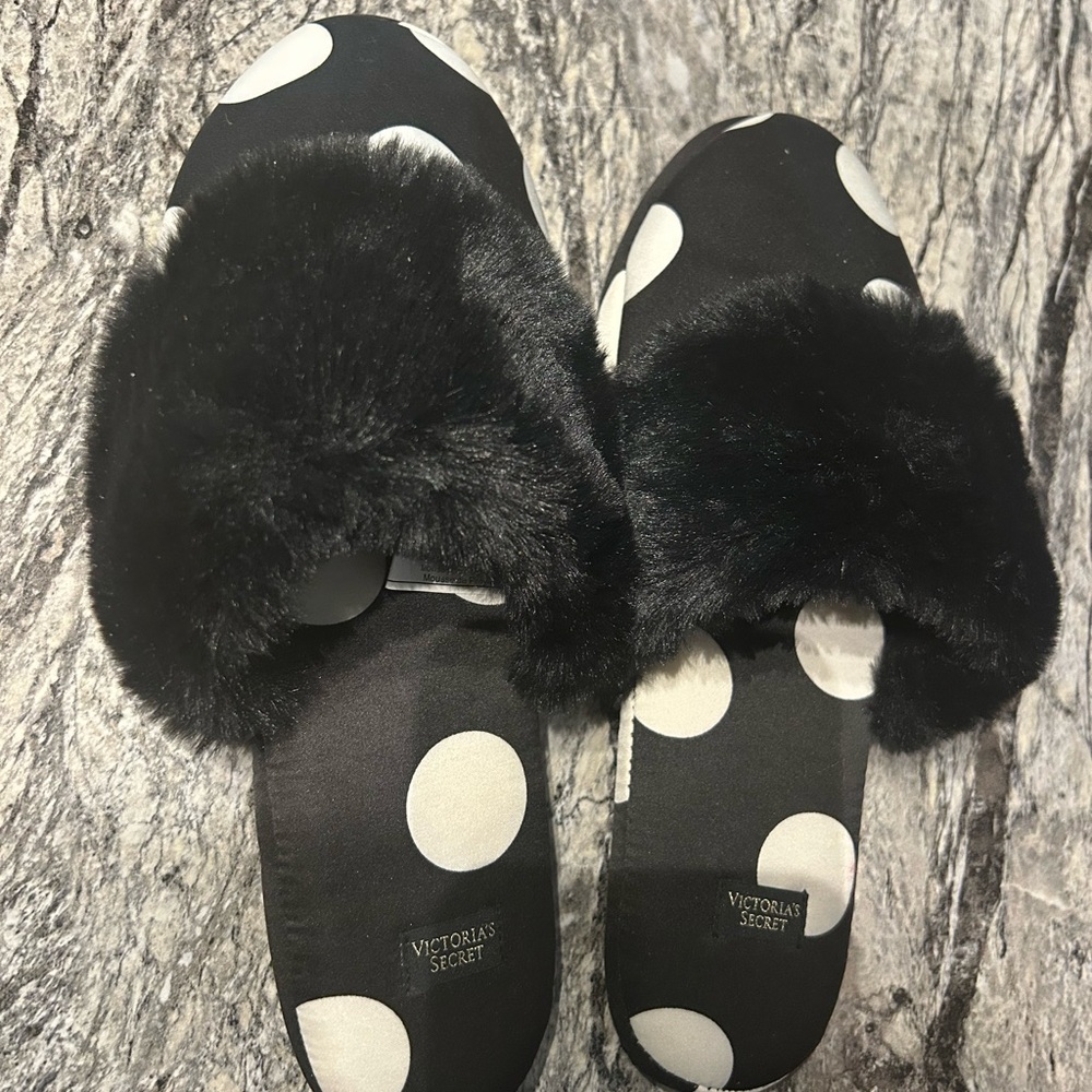 Victoria's Secret Black and White Polka Dot Women's Slippers
